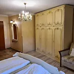 Staropolski *