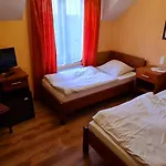 Staropolski