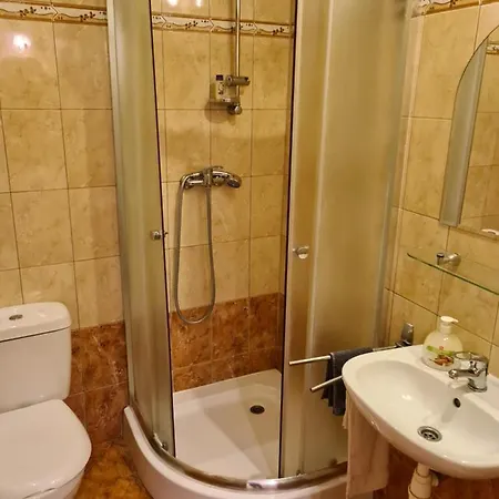 Staropolski Inn *