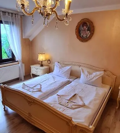 Staropolski Inn